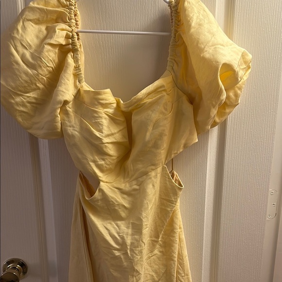 ASTR THE LABEL - Picture 4 of 8